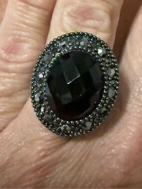 Premier Designs Black Faceted Oval Cocktail Ring